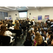 Concientización: asistimos a una charla de "Bullying y Cyberbullying" 